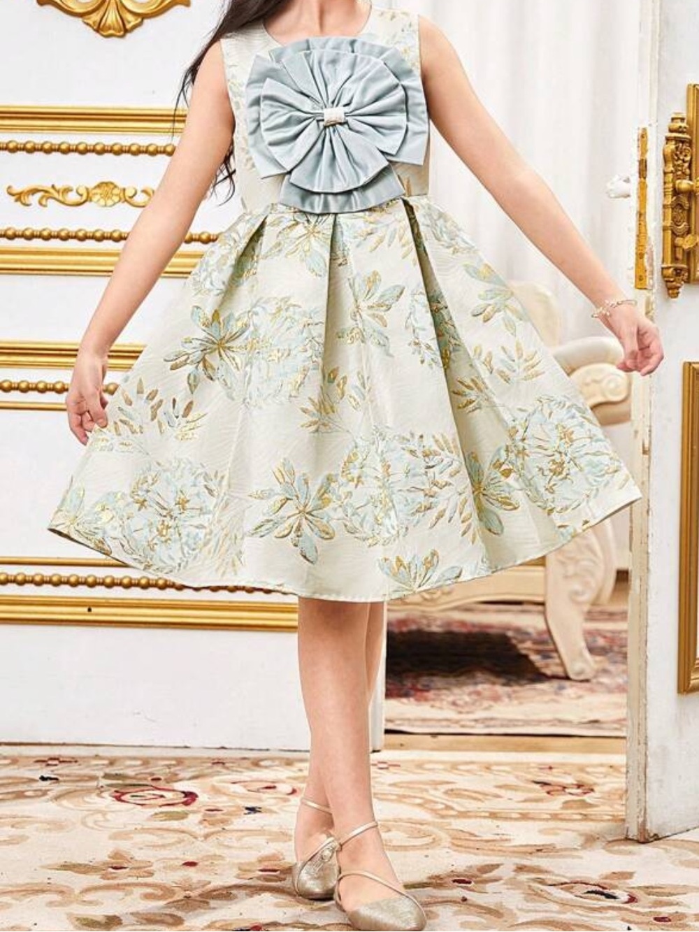 SHEIN Light Sage Floral Fit-and-Flare Dress with Statement Bow